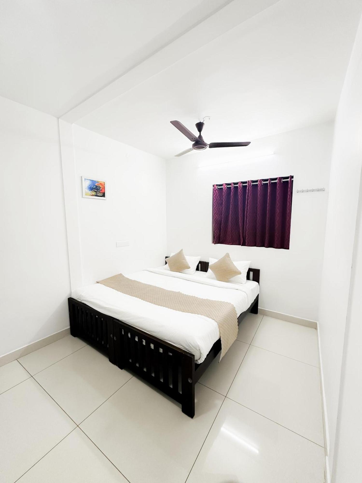 White House Inn Kochi Buitenkant foto