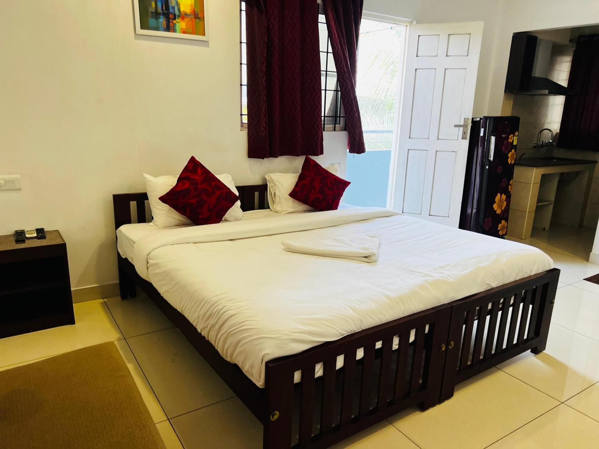 White House Inn Kochi Buitenkant foto