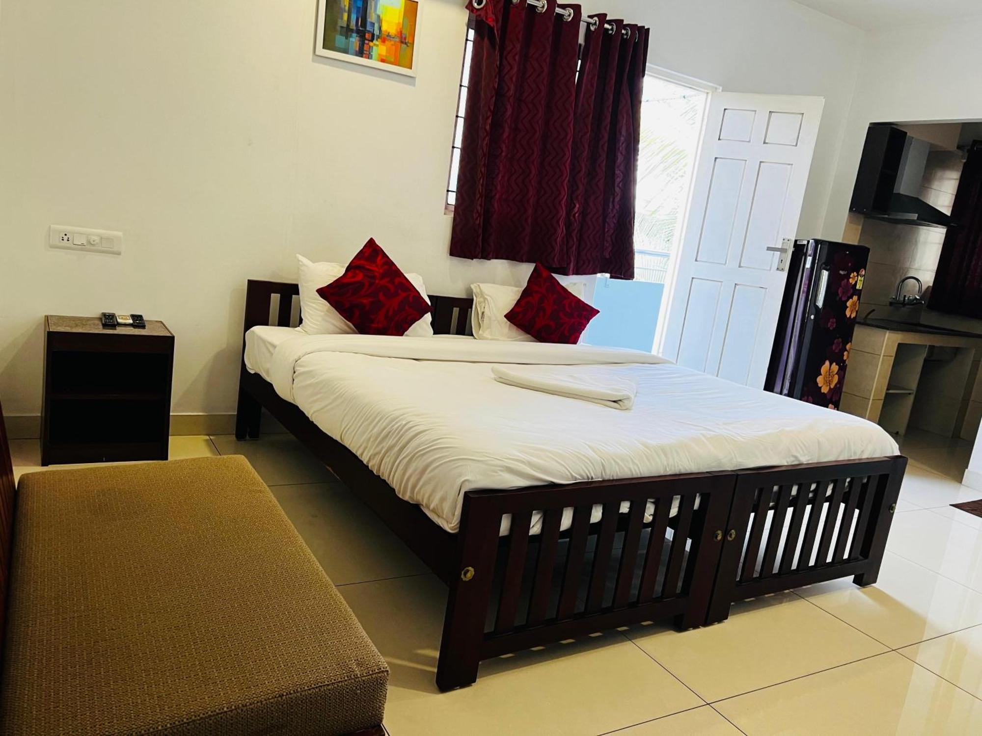 White House Inn Kochi Buitenkant foto